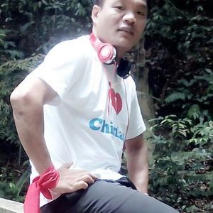 Meet your Posher, Naing